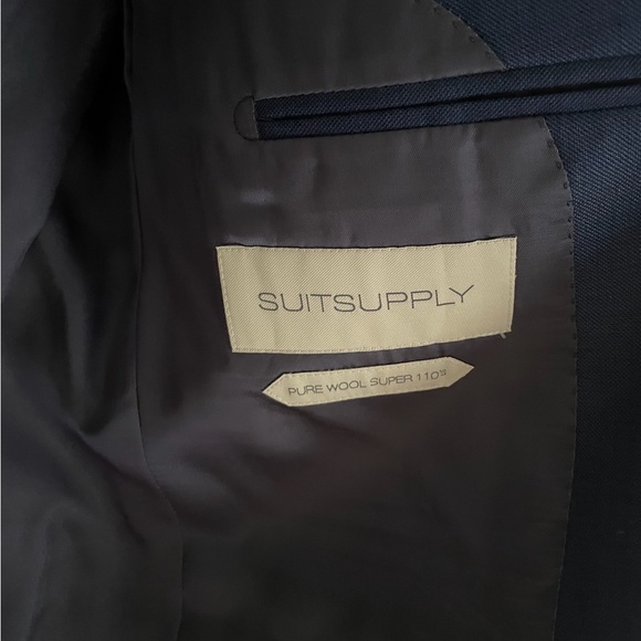 Suitsupply Napoli Suit in Sharkskin Blue VBC Wool (40L, 32” Waist / 32” Inseam) - Picture 4 of 10